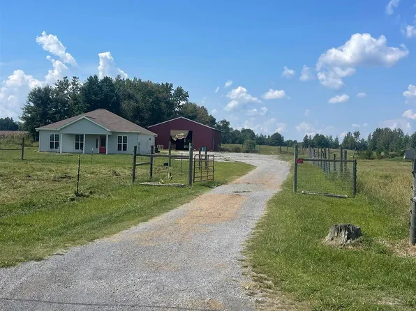 16613A Parker Rd, Athens, AL 35611