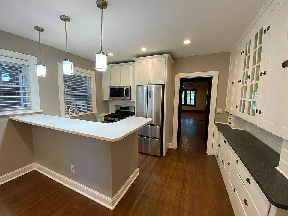 1st image of 2886 N High St #16793353