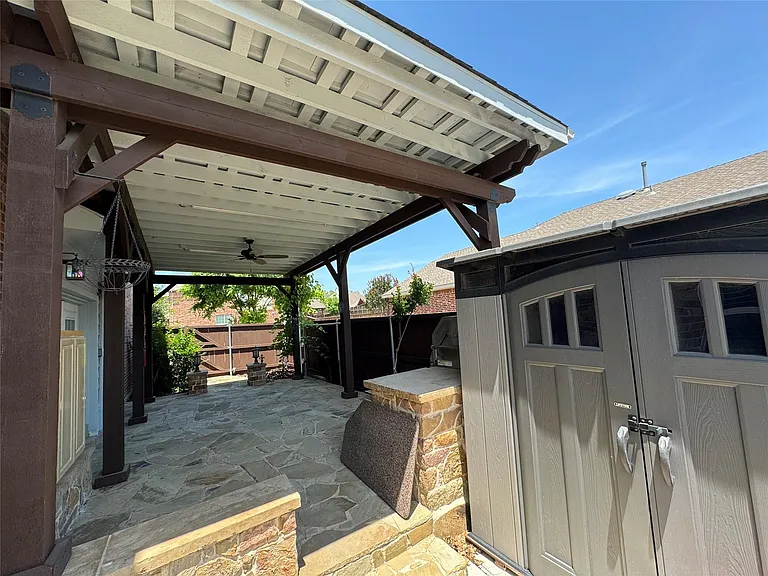 4405 Brighton Dr — Photo 13