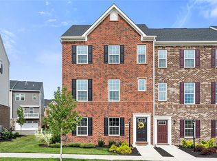 105 Sample Ln, Cranberry Township, PA