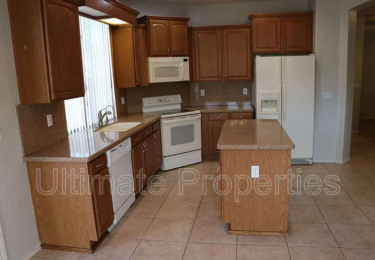 27158 N Whitehorn Trl — Photo 5