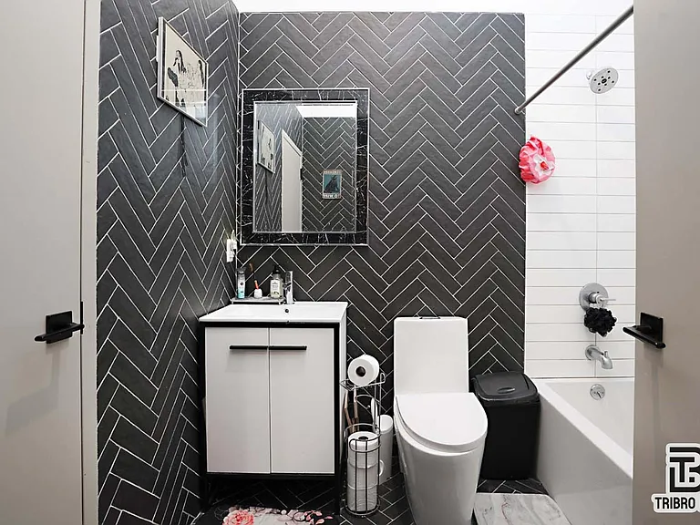 101 Humboldt St #3R — Photo 8