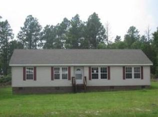 1437 Stubby Oaks Rd, Aberdeen, NC 28315
