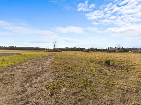 609 New Road, Isle La Motte, VT 05463