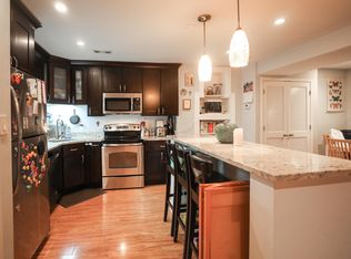 624 9th St NE #B, Washington, DC 20002