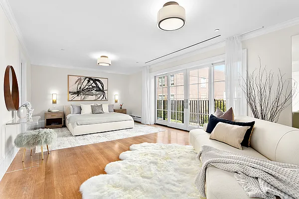Sold by Corcoran | media 8