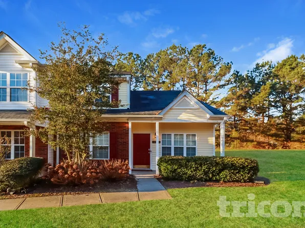 12360 Hennigan Place Ln, Charlotte, NC 28214