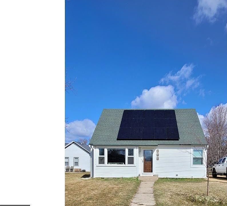 1st image of 529 Swan St