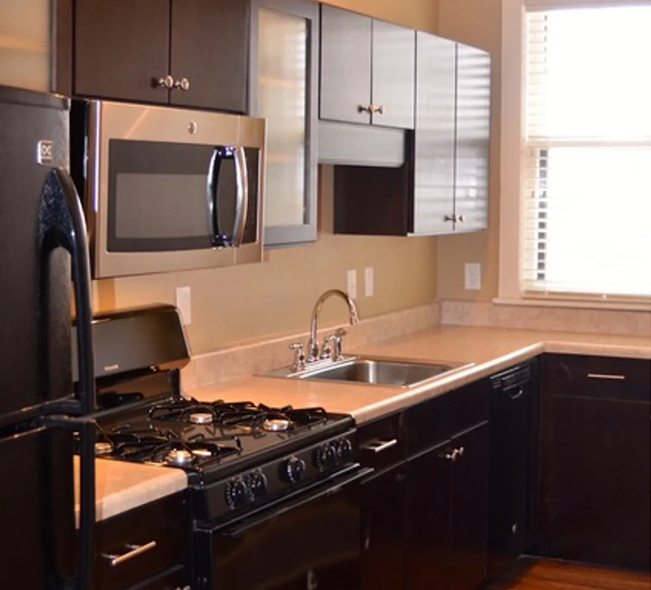 Madison Place Apartments — Photo 4