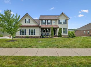 7016 Crimson Leaf Ln, College Grove, TN 37046