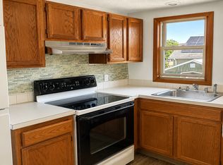 288 Providence St APT D, West Warwick, RI 02893
