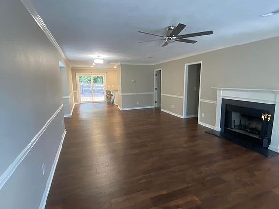 2nd image of 172 Hammond Place Cir