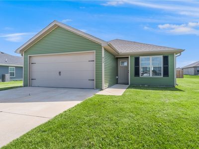 913 S Parrot Ln, Siloam Springs, AR, 72761