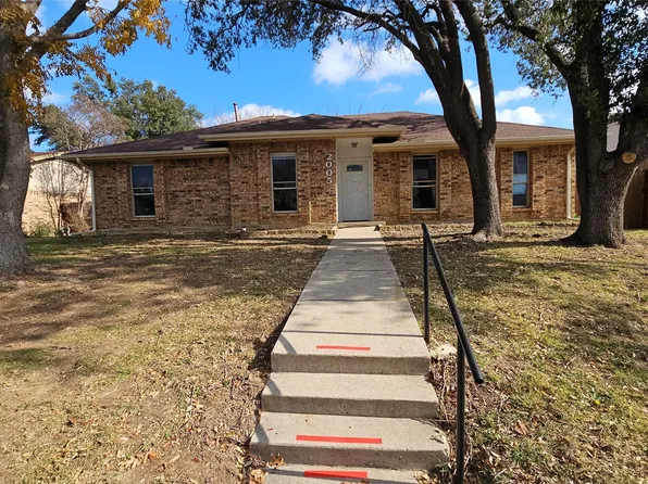 2005 Azalea St, Denton, TX 76205