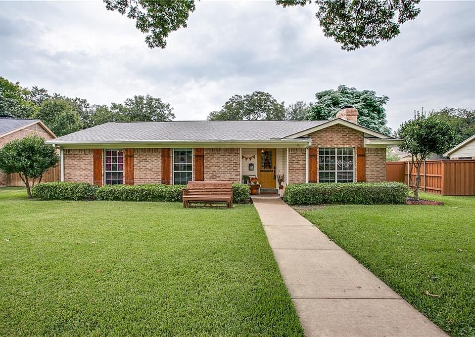 1st image of 527 Cap Rock Dr