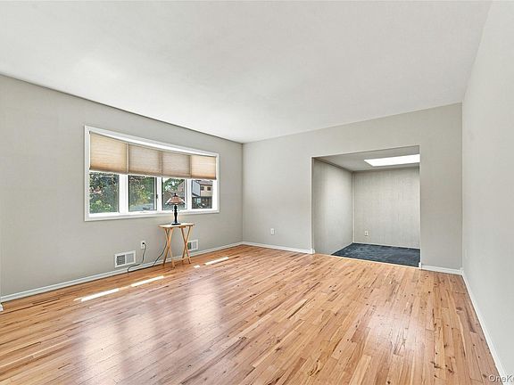 5th image of 79 39th Street