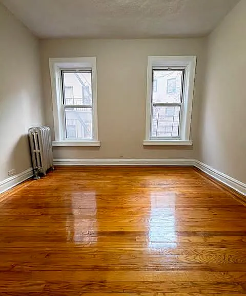 502 W 213th St #4 — Photo 5