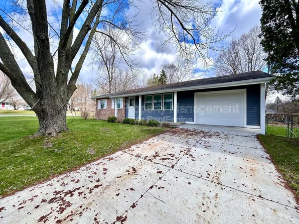 818 Delray Ave SE, Grand Rapids, MI 49546