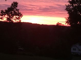 34 Live Oak Run, Cartersville, GA 30121