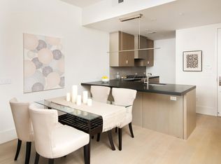 702 Oak Grove Ave APT 2, Menlo Park, CA 94025