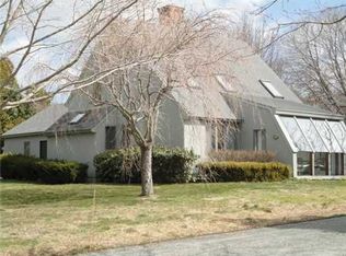 13 Coggeshall Way, Middletown, RI 02842