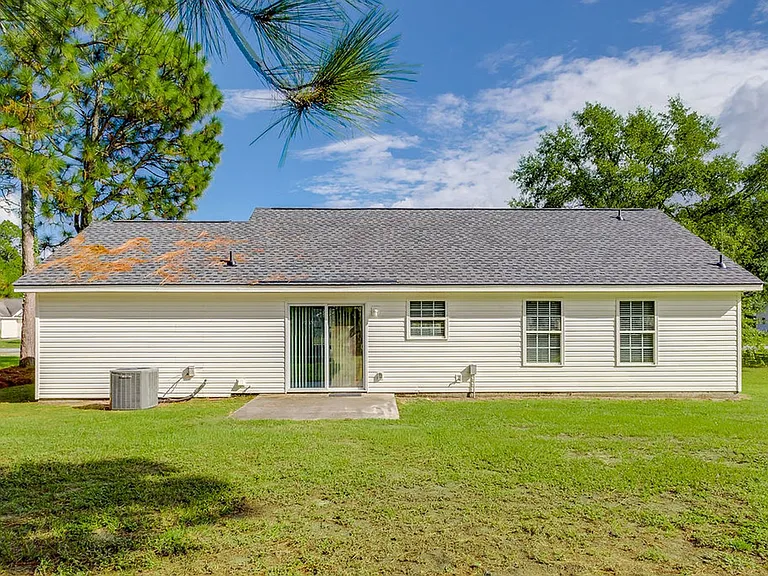 308 Barrister Cir — Photo 26