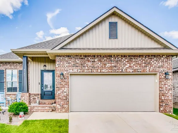 4745 Sago Palm Cir, Pace, FL 32571