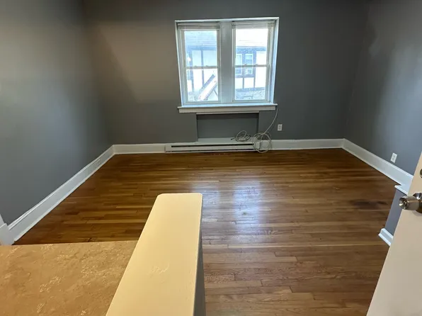 6607 Blakemore St, Philadelphia, PA