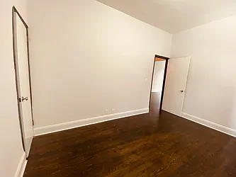Rented by Metropolis Real Estate of Manhattan