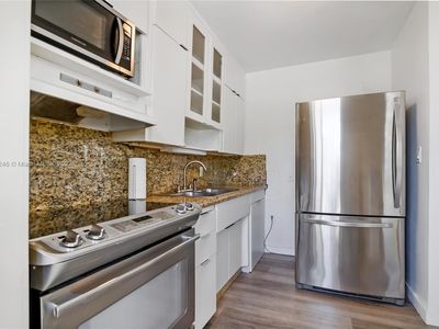 2400 NE 9th St APT 201, Fort Lauderdale, FL, 33304