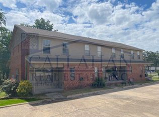 341 Club Rd APT 3, Sherwood, AR 72120