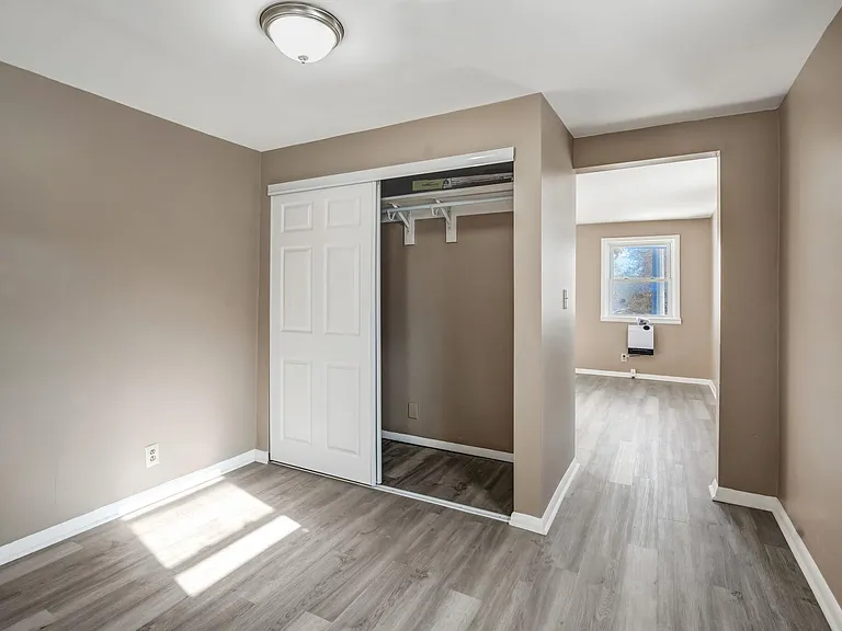 2911 Clifton Ave #A — Photo 5