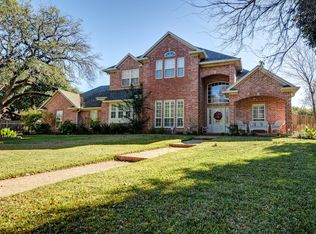 7918 Old McGregor Rd, Woodway, TX 76712