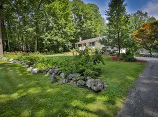 15 Stonewall Ter, Atkinson, NH 03811