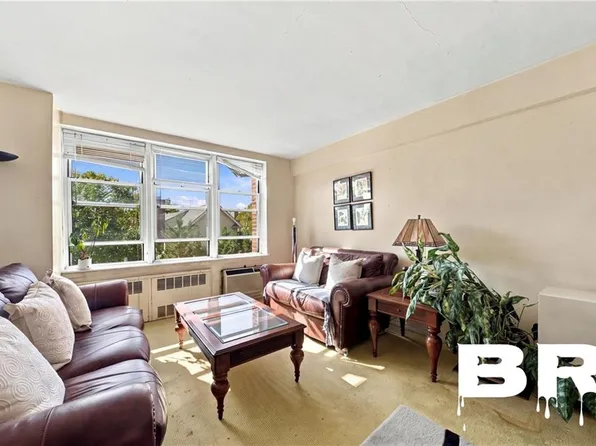 1530 E 8th St APT 4P, Brooklyn, NY 11230