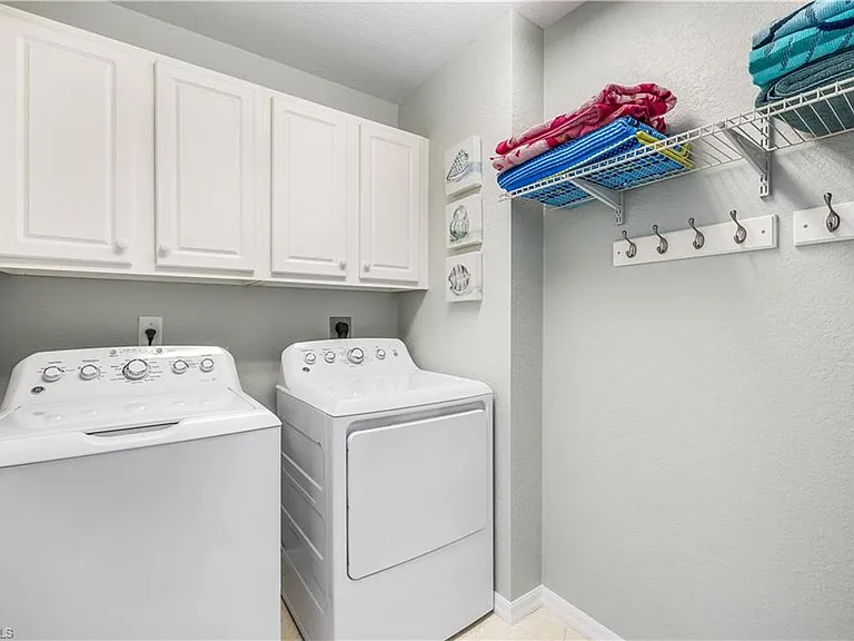 170 Lenell Rd #401 — Photo 14