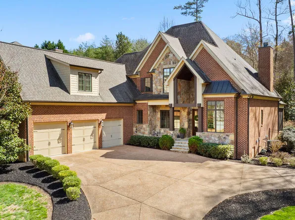 1701 Duncan Woods Ln, Knoxville, TN 37919