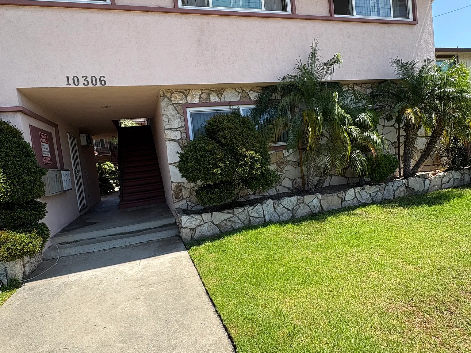 1 bed, $1,800 — Photo 1