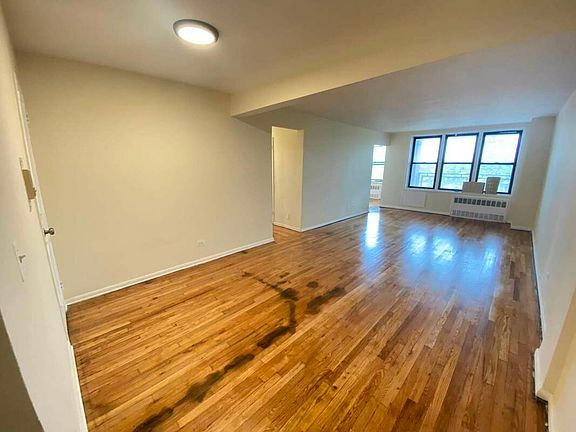 4th image of 78-40 164th St #J