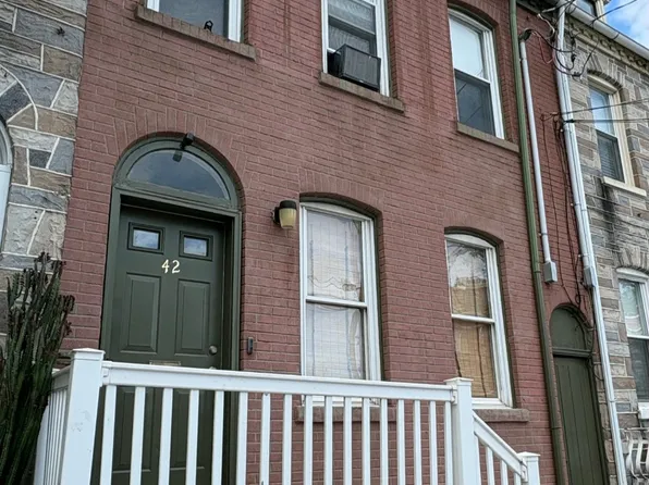 42 W Strawberry St, Lancaster, PA 17603