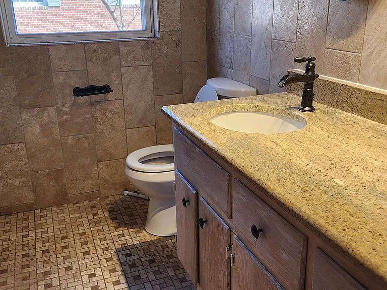 1520 Walnut Dr — Photo 12