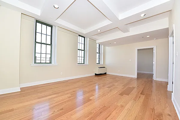 Rented by Keller Williams NYC | media 19