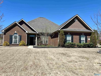 4713 Old Maple Ct SE, Owens Cross Roads, AL, 35763