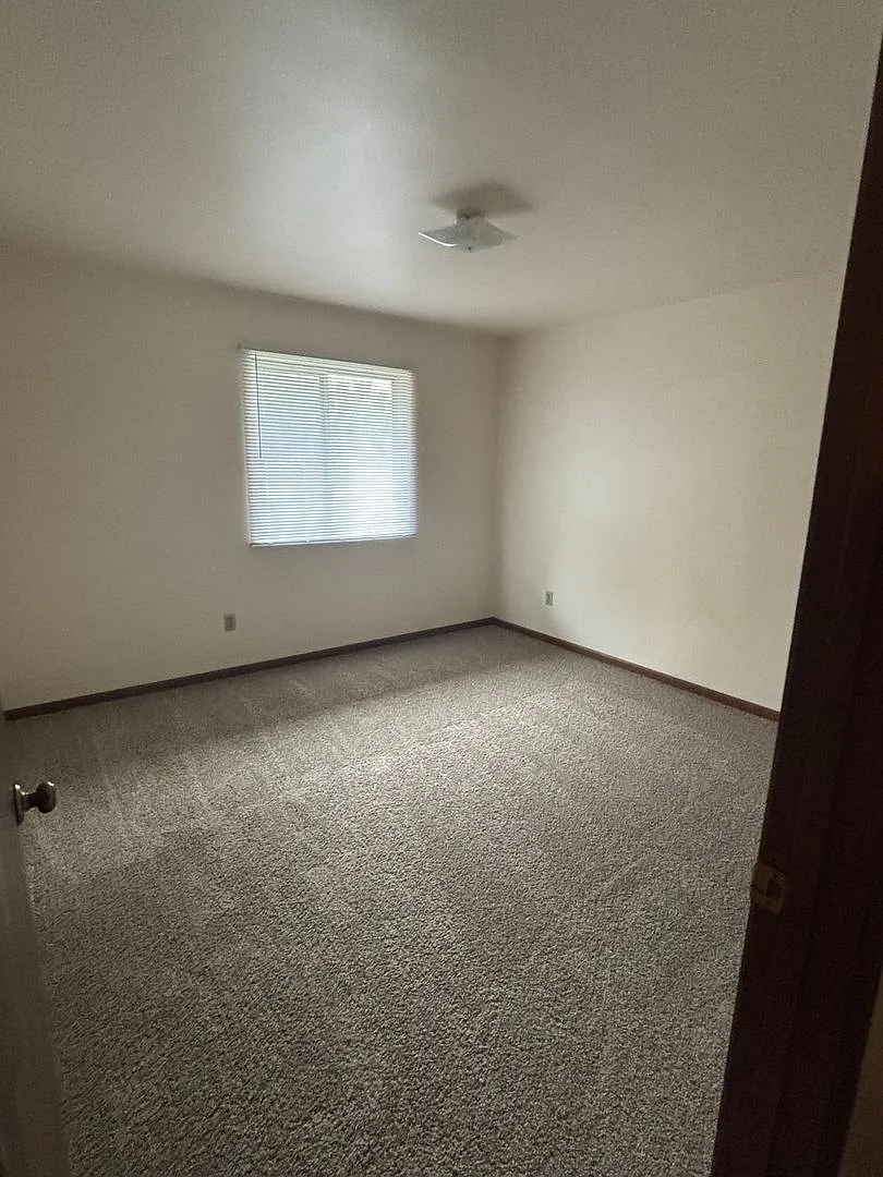 Germania Street Apartments LLC — Photo 4