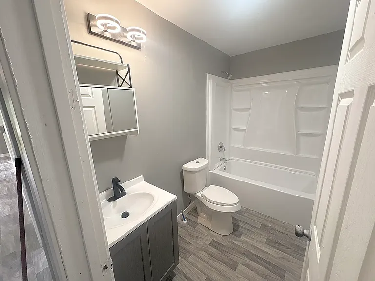 3256 Augusta St — Photo 5
