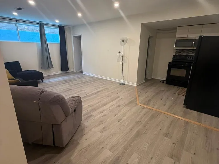 92 Alexis Blvd #1 — Photo 8