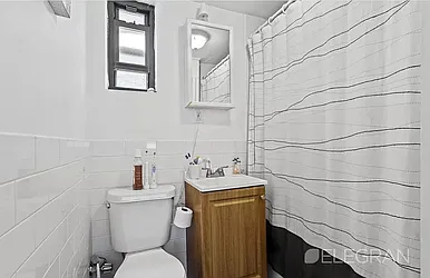 Rented by (Legacy) Elegran