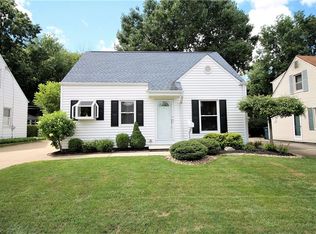 2400 Parkview Dr, Cuyahoga Falls, OH 44223