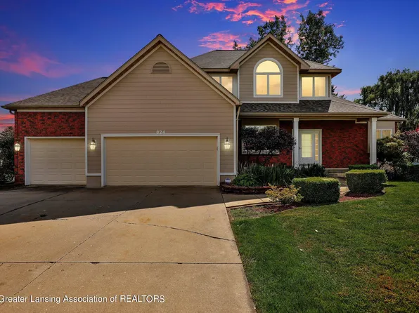 824 Ravenwood Ct, Mason, MI 48854