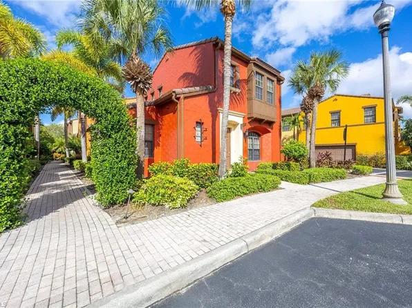 8953 Malibu ST #402, NAPLES, FL 34113